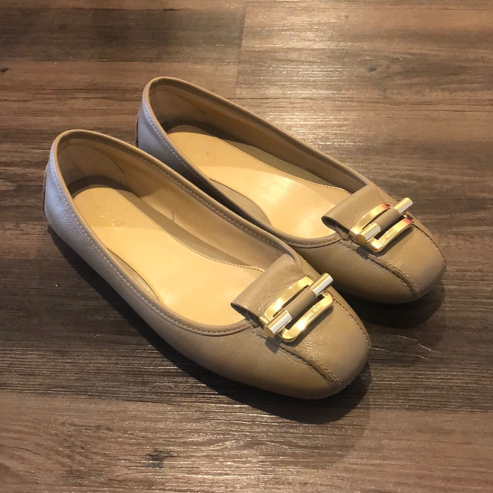 Micheal Kors Beige Shoes